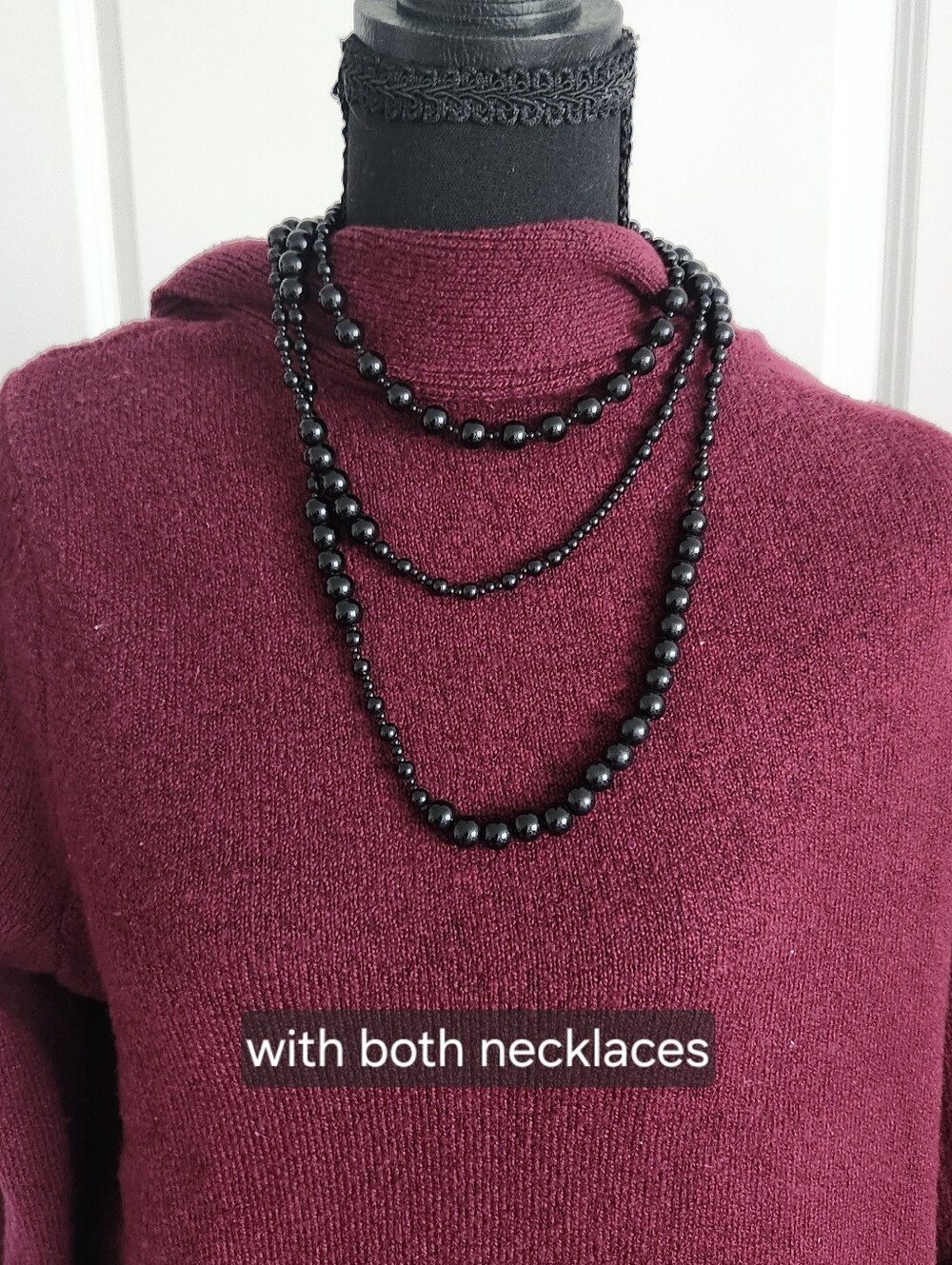 🖤 Women's Classic Black Beaded Layering Necklace Set (2 necklaces)